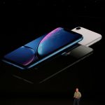 آیفون XR با نمایشگر ناچ 6.1 اینچی LCD و قابلیت Face ID رونمایی شد