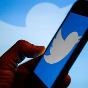 توییتر تعداد روزانه فالوکردن افراد را به 400 نفر محدود کرد