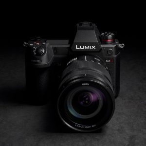 پاناسونیک از دوربین لومیکس S1H با قابلیت ضبط 6K رونمایی کرد