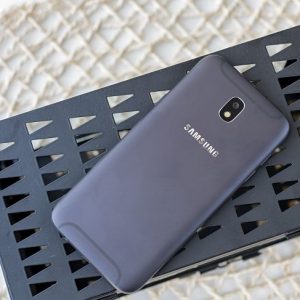 گلکسی J5 2017 آپدیت اندروید پای را دریافت کرد