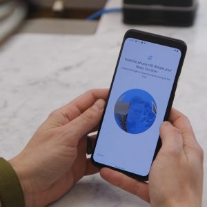 تماشا کنید: نگاه نزدیک به گوشی پیکسل 4 گوگل