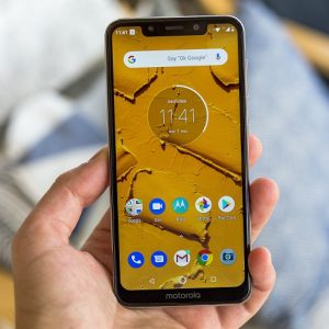آپدیت اندروید 10 برای گوشی موتورولا وان پاور از راه رسید
