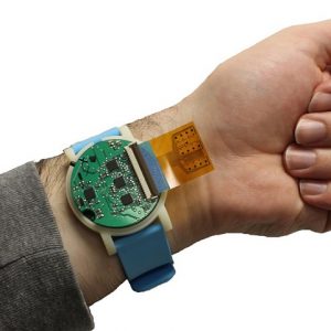 طراحی یک حسگر پوشیدنی برای پایش سلامت کاربران