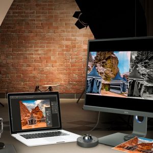 بنکیو از مانیتور SW321C با کیفیت 4K معرفی کرد