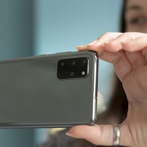 آپدیت جدید سری گلکسی S20 با بهبود عملکرد دوربین