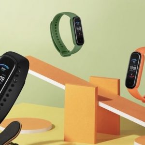 دستبند Amazfit Band 5 معرفی شد: از نمایشگر امولد تا مانیتور اکسیژن خون