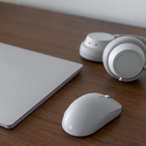 مایکروسافت از ماوس و کیبورد جدیدش رونمایی کرد