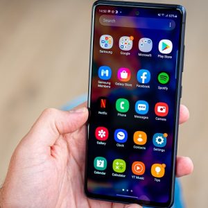گلکسی S20 FE 5G آپدیت One UI 3.1 را دریافت کرد