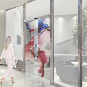 ال جی به دنبال ساخت درب های اتوماتیک با نمایشگر اولد شفاف