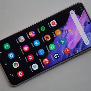 بررسی گوشی سامسونگ گلکسی S21