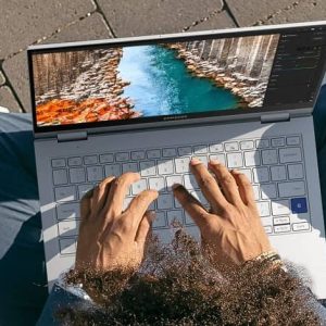 معرفی گلکسی بوک فلکس 2 آلفا با تراشه نسل 11 اینتل