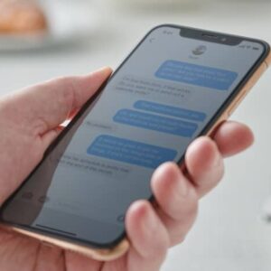 نحوه پشتیبان گیری از iMessage در iCloud