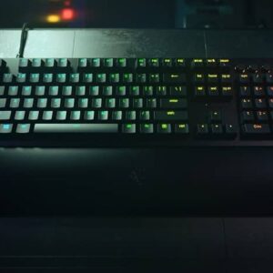 ریزر از کیبورد گیمینگ Huntsman V2 رونمایی کرد