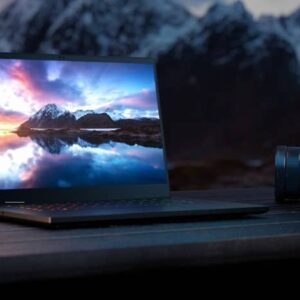 نسخه جدید لپ تاپ ریزر بلید 15 با نمایشگر 240 هرتز OLED