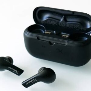 هایپرایکس Cloud Mix Buds مدیریت صدای چند دستگاه را آسان می کند