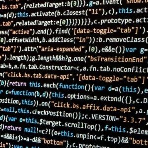فریمور در مقابل نرم افزار: تفاوت آنها چیست؟