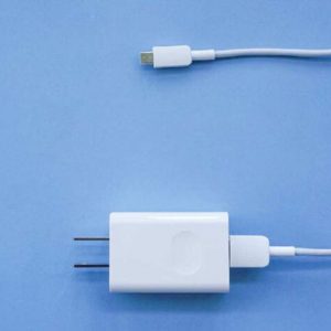 راه های تشخیص شارژر اصل و فیک