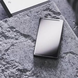 کورنینگ از گوریلا گلکس ویکتوس 2 با بهبود مقاومت در برابر سقوط رونمایی کرد