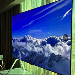 تلویزیون 97 اینچی M3 ال جی قادر به دریافت بیسیم ویدیوهای 4K 120Hz است