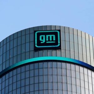 جنرال موتورز دفترچه راهنمای ماشین را با ChatGPT جایگزین کند