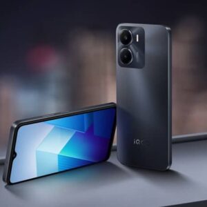 iQOO Z7i به عنوان اولین گوشی با دایمنسیتی 6020 وارد بازار شد