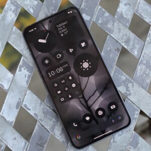 ناتینگ فون 2 آپدیت Nothing OS 2.5 را دریافت کرد
