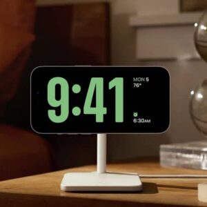 نحوه استفاده از حالت StandBy در لاک اسکرین iOS 17