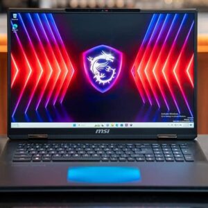 MSI یک لپ تاپ 5000 دلاری با ترک پد RGB به نمایش گذاشت