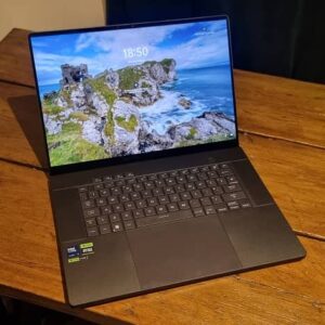بررسی ایسوس ROG Zephyrus G16 (2024)