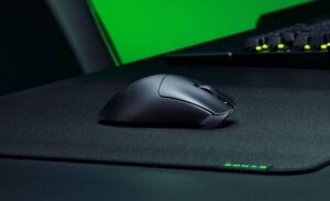 ریزر ماوس گیمینگ فوق سبک DeathAdder V3 HyperSpeed ​​را معرفی کرد