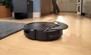 با جاروبرقی رباتیک جدید Roomba Combo 10 Max آشنا شوید