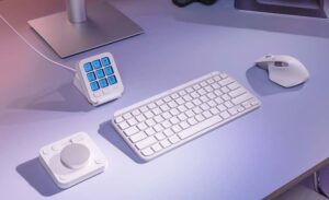 لاجیتک یک Stream Deck برای فتوشاپ و پریمیر پرو ایجاد کرده است