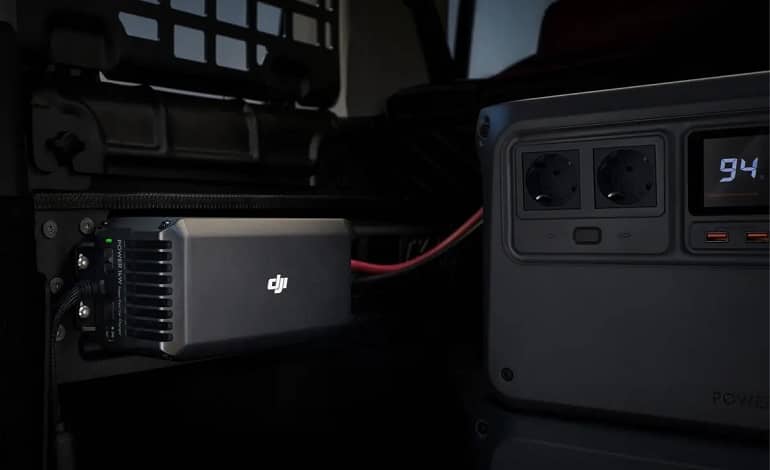 DJI اکنون یک شارژر ماشین بسیار قدرتمند برای باتری های بزرگ خود می سازد