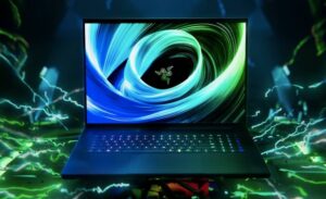 نسخه جدید ریزر Blade 18 با نمایشگر دوحالته عرضه شد