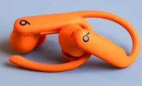 بررسی ایرباد بیتس Powerbeats Pro 2