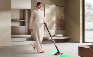 Dyson PencilVac؛ باریک‌ترین و سبک‌ترین جاروبرقی دایسون تاکنون