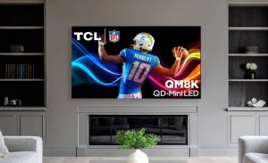 معرفی تلویزیون TCL QM8K Mini LED با پنل CrystGlow و سیستم Halo Control
