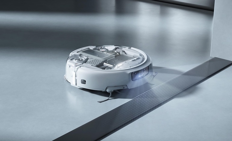 جاروبرقی رباتیک DJI Romo: ترکیبی از فناوری پهپاد و طراحی شفاف