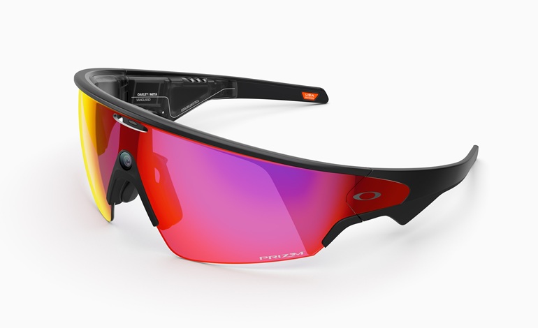 عینک هوشمند Oakley Meta Vanguard: گزینه‌ای مطلوب برای ورزشکاران حرفه‌ای
