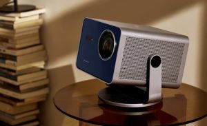 پروژکتور 4K جدید لایکا Cine Play 1 Plus معرفی شد