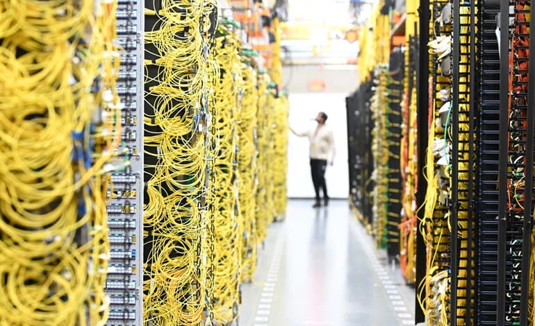 OpenAI قرارداد ابری 3.8 میلیارد دلاری با آمازون امضا کرد