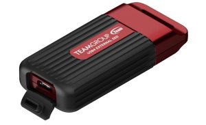 عرضه TeamGroup PD40 Mini SSD با سرعت 4000 مگابایت بر ثانیه