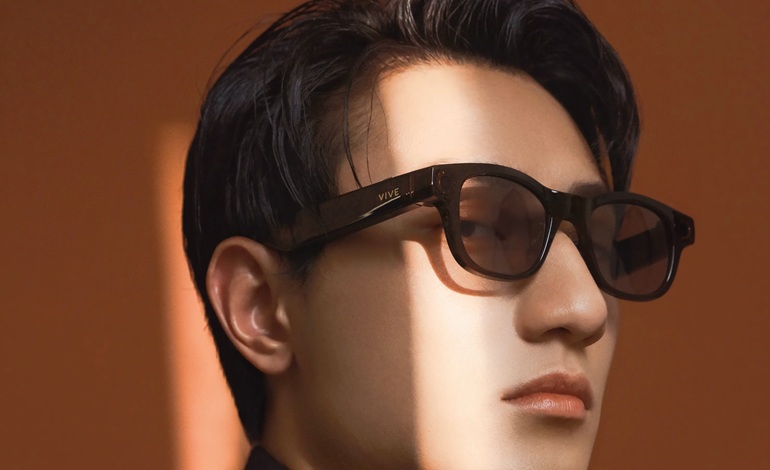 HTC با عینک‌های هوشمند VIVE Eagle به سراغ استراتژی باز هوش مصنوعی می‌رود