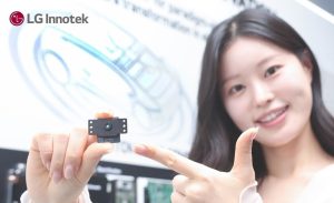 ال‌جی اینوتک از دوربین زیرنمایشگر نسل جدید ویژه خودروها رونمایی کرد