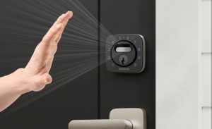 قفل هوشمند جدید Ultraloq با تشخیص چهره و اسکن رگ کف دست