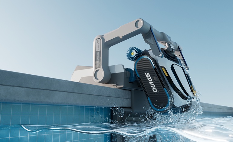 این ربات جدید تمیزکننده‌ استخر خودش را از آب بیرون می‌آورد تا شارژ شود