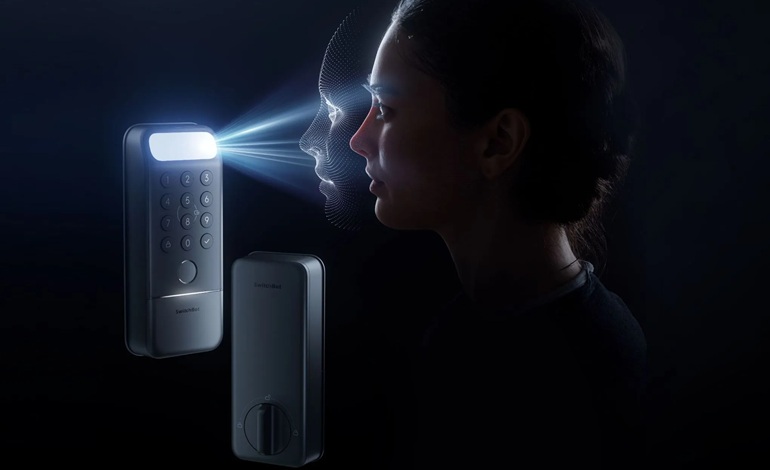 می‌توانید قفل هوشمند جدید سوئیچ‌بات را تنها با نگاه خود باز کنید