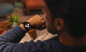 ساعت هوشمند جدید موتورولا با عمر باتری 13 روزه و ردیابی سلامت مبتنی بر Polar