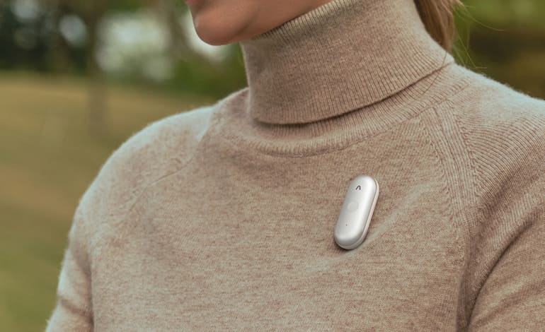 پوشیدنی هوش مصنوعی جدید Plaud با دکمه‌ای برای علامت‌گذاری لحظات مهم