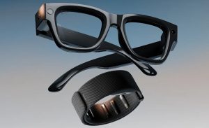 عینک Ray-Ban Display متا در آپدیت جدیدش، تایپ کردن با حرکات هوایی را دریافت کرد